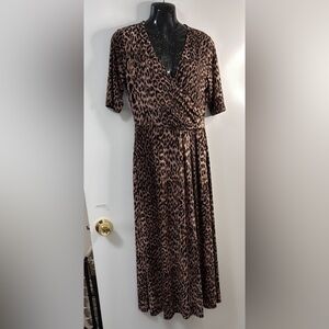 🌟Chaus Leopard Print Maxi Wrap  Short Sleeve Women V-Neck Dress  Size M - NWOT